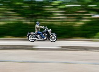 Czy można samemu zrobić płukanie ucha?