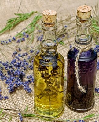 Do czego służy olejek Lemongrasowy?